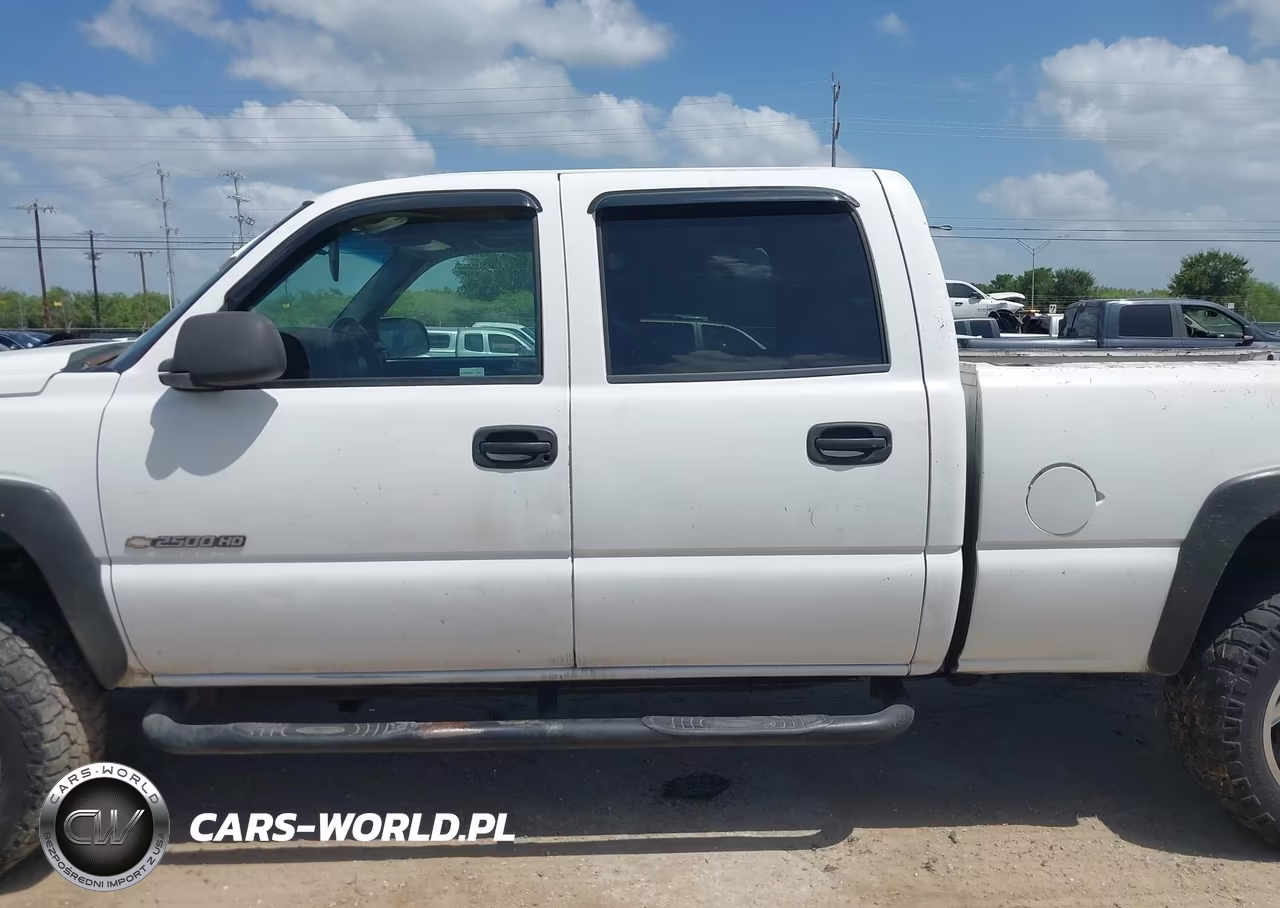 2005 Chevrolet Silverado 2500Hd Work Truck VIN:1GCHK23U25F813089 - 14