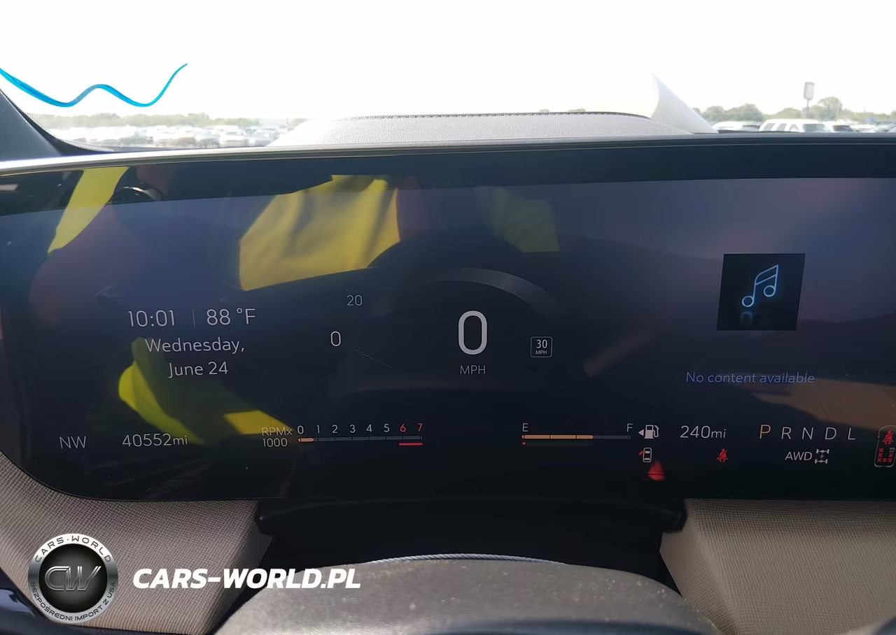 2025 Buick Enclave Preferred Fwd VIN:5GAEVARS0SJ217399 - 7