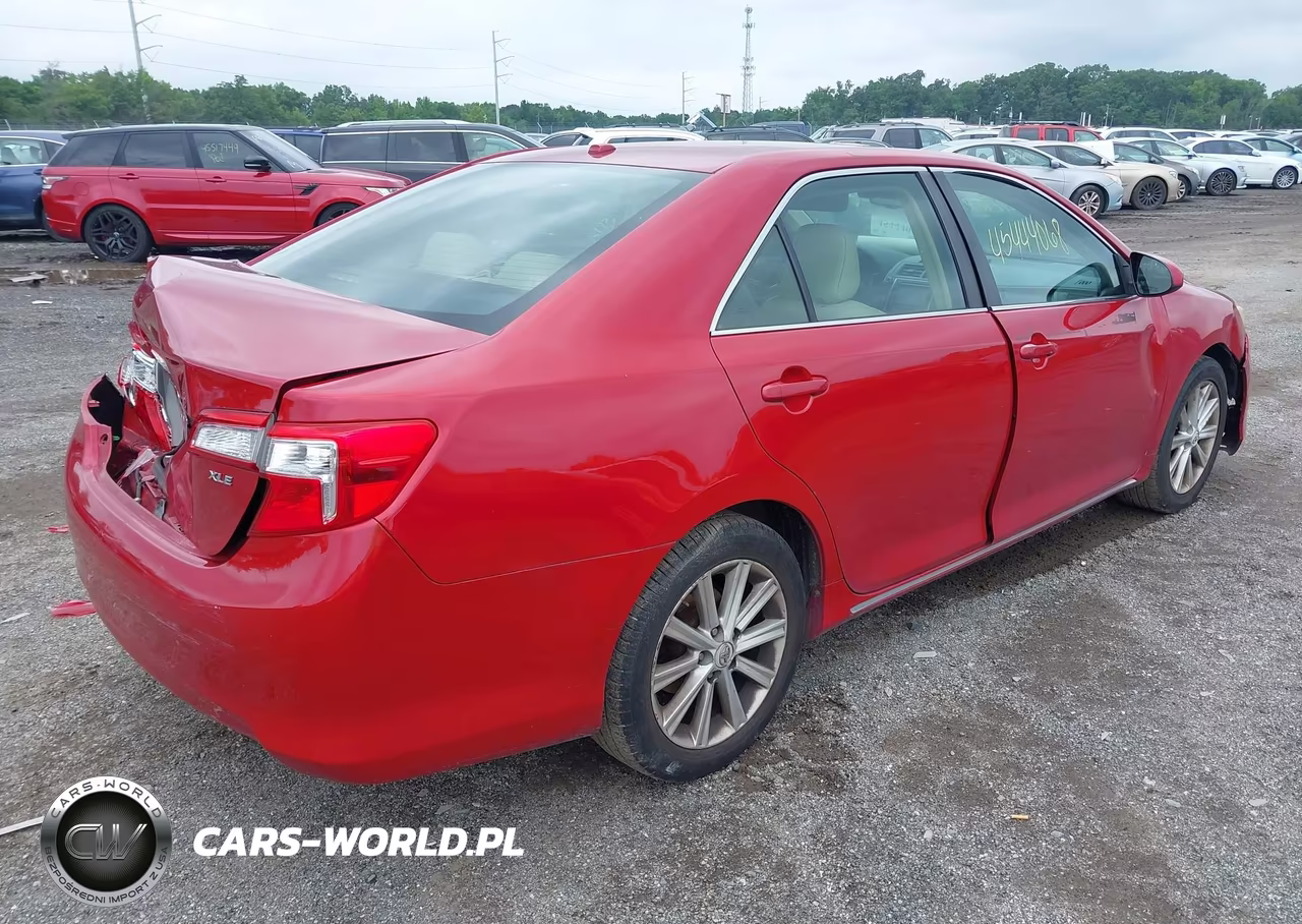 2012 Toyota Camry Xle VIN:4T4BF1FK6CR169928 - 4