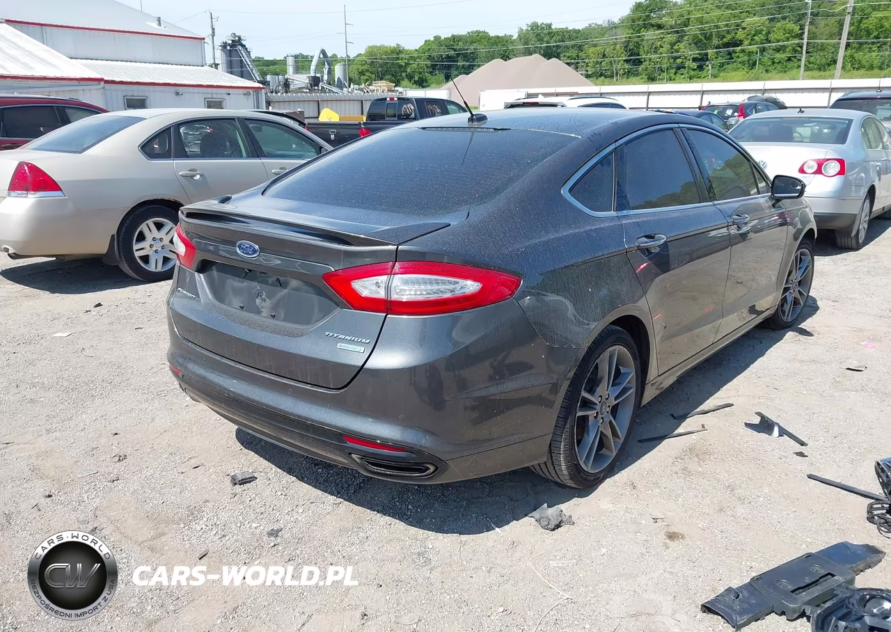 2015 Ford Fusion Titanium VIN:3FA6P0K9XFR136278 - 4