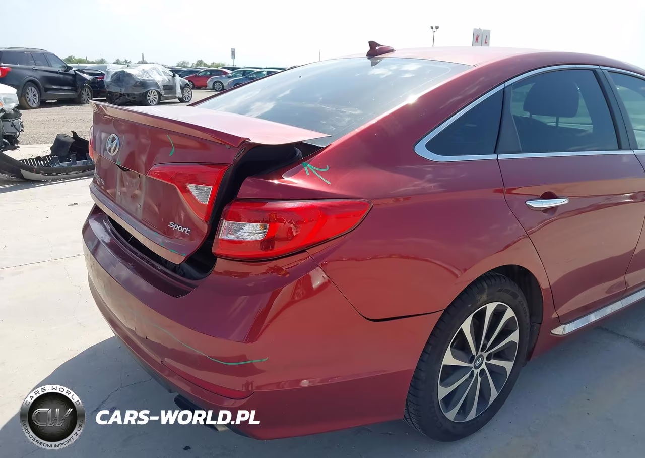2016 Hyundai Sonata Sport VIN:5NPE34AFXGH322911 - 17
