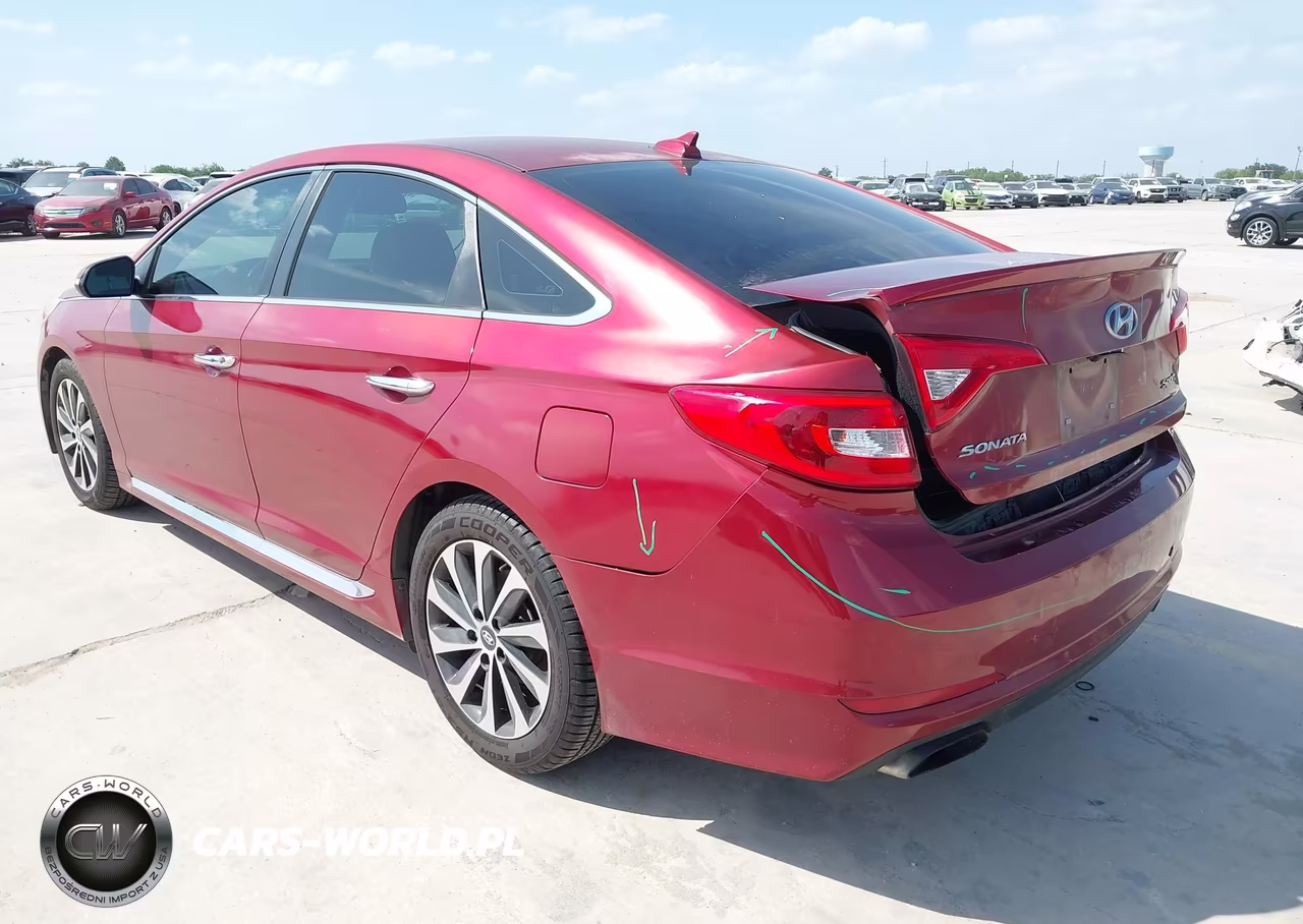 2016 Hyundai Sonata Sport VIN:5NPE34AFXGH322911 - 3