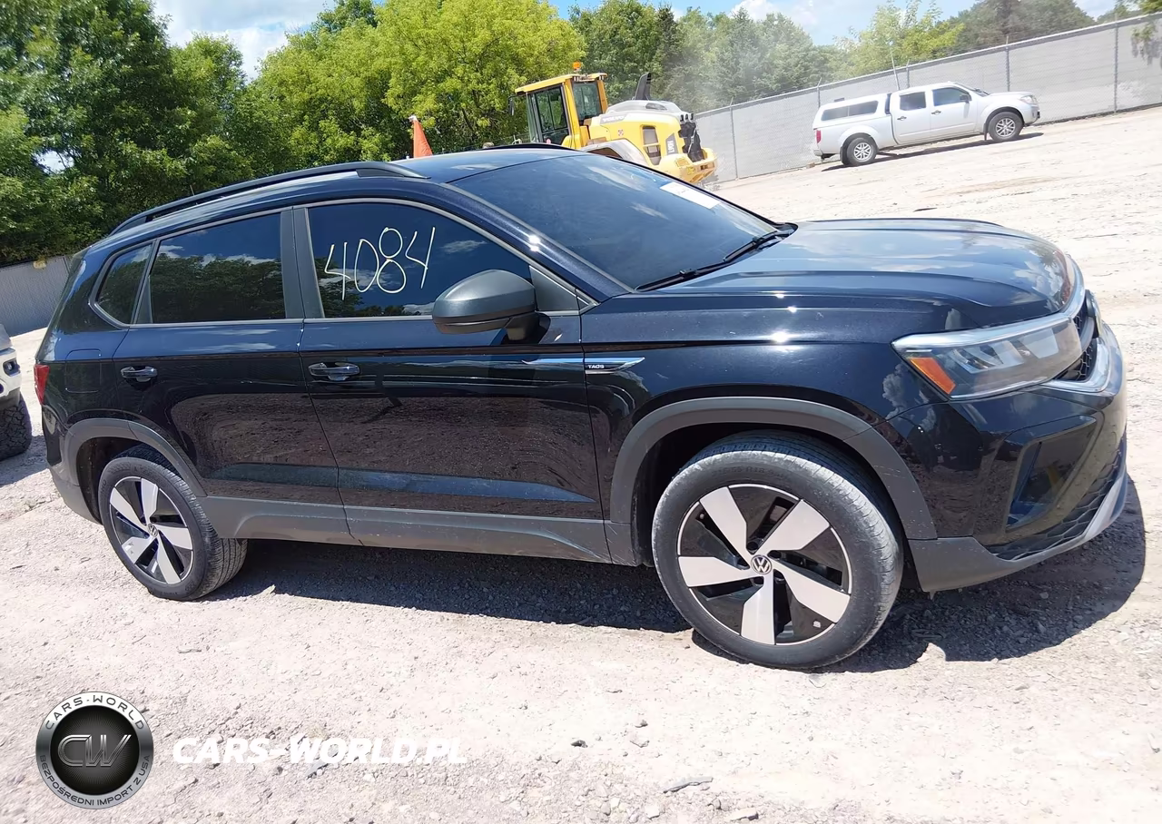2022 Volkswagen Taos 1.5T S VIN:3VVAX7B2XNM050594 - 13
