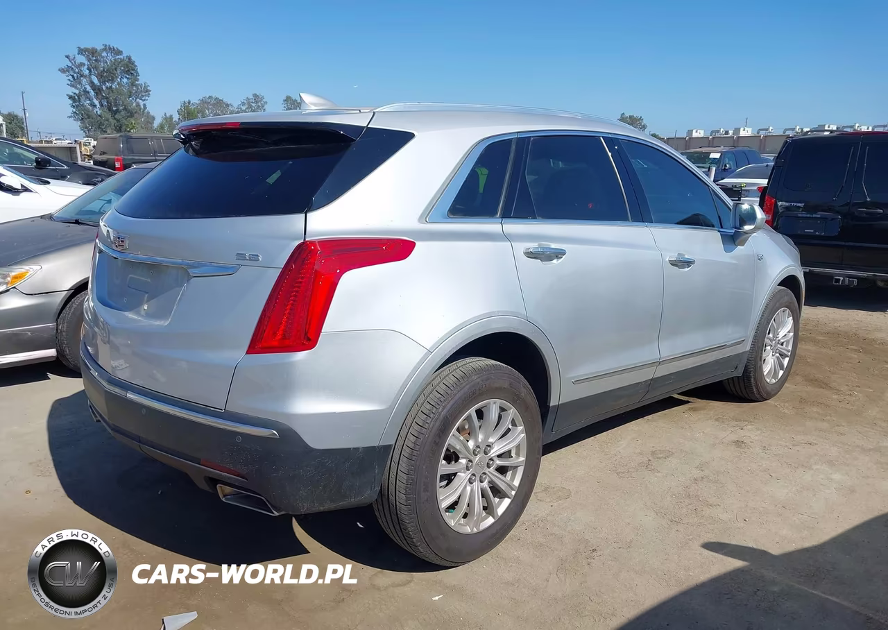 2018 Cadillac Xt5 VIN:1GYKNARS7JZ242246 - 4