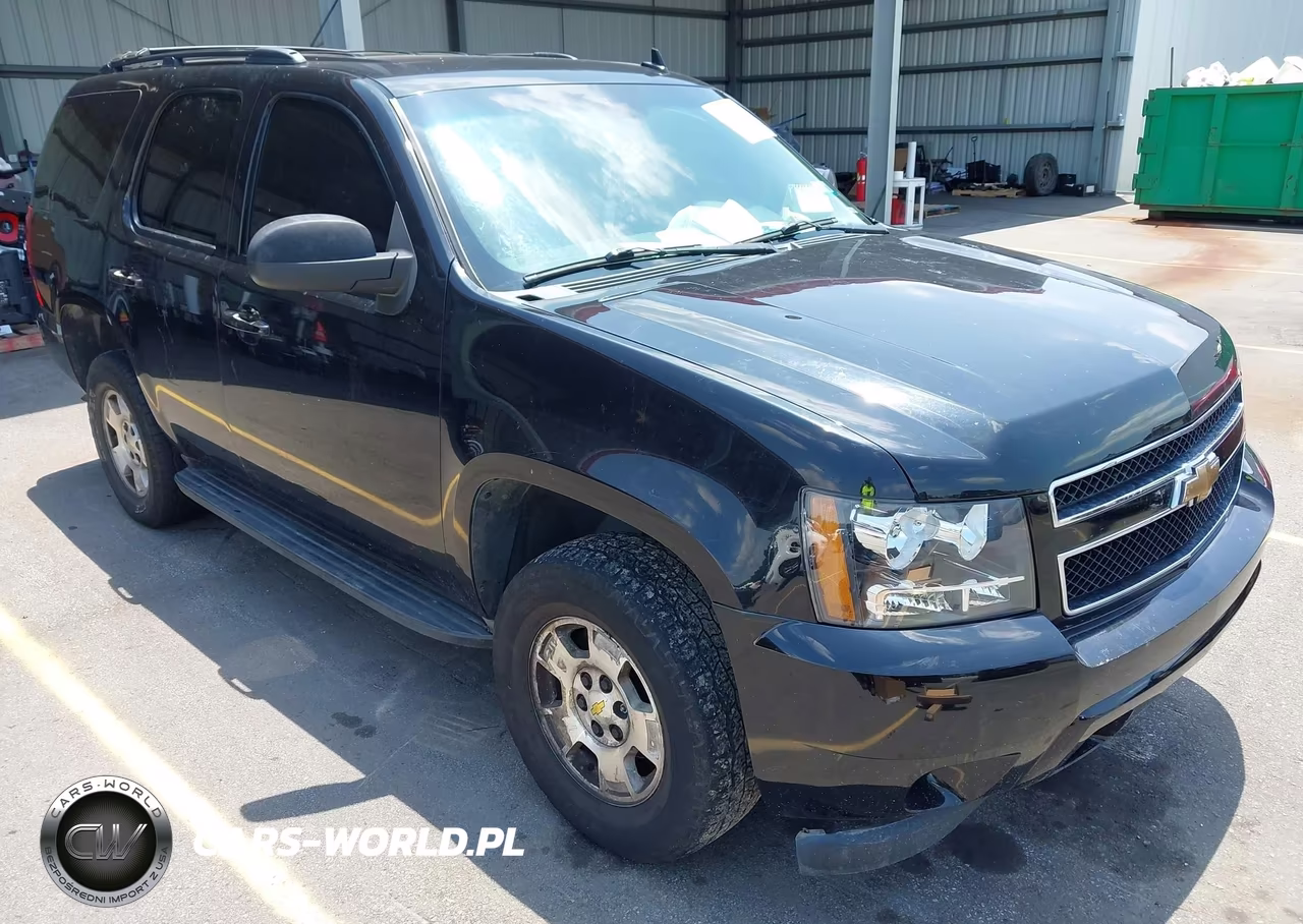 2011 Chevrolet Tahoe Ls – zdjęcie 1 z 18