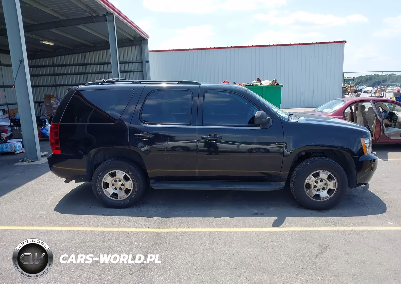 2011 Chevrolet Tahoe Ls VIN:1GNSKAE08BR392541 - 12