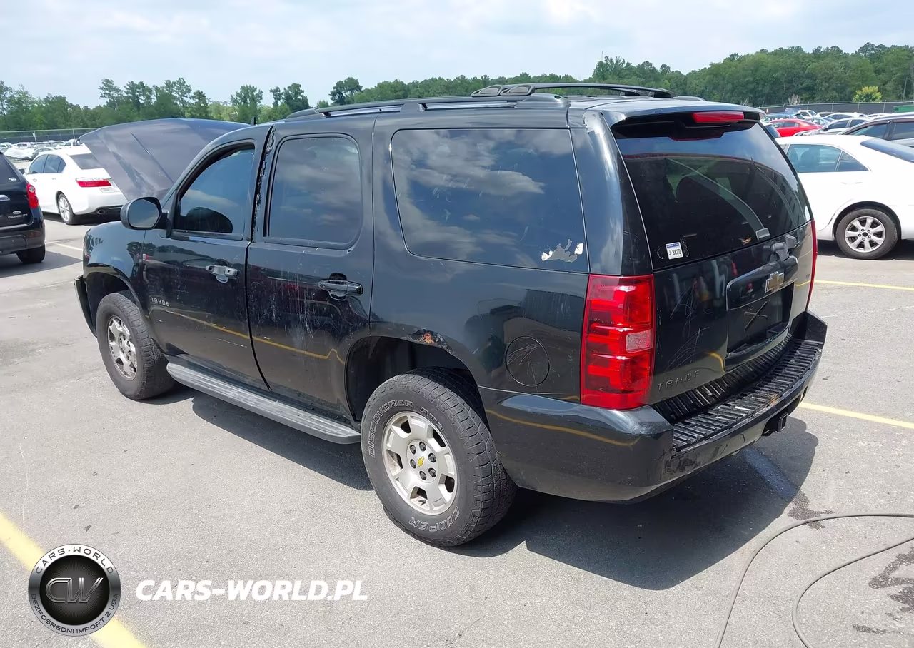 2011 Chevrolet Tahoe Ls VIN:1GNSKAE08BR392541 - 3
