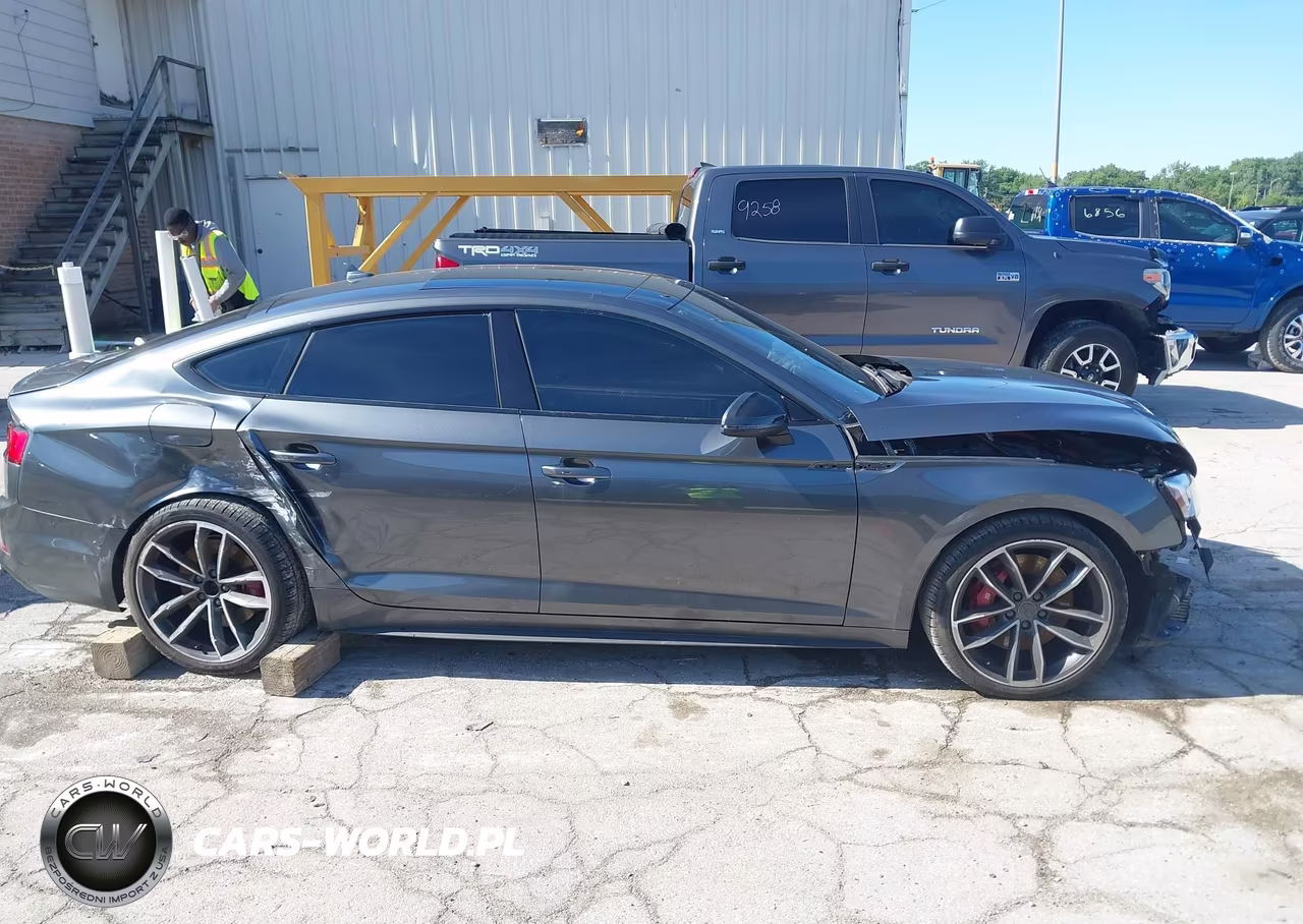 2018 Audi S5 3.0T Premium Plus VIN:WAUB4CF55JA010825 - 13