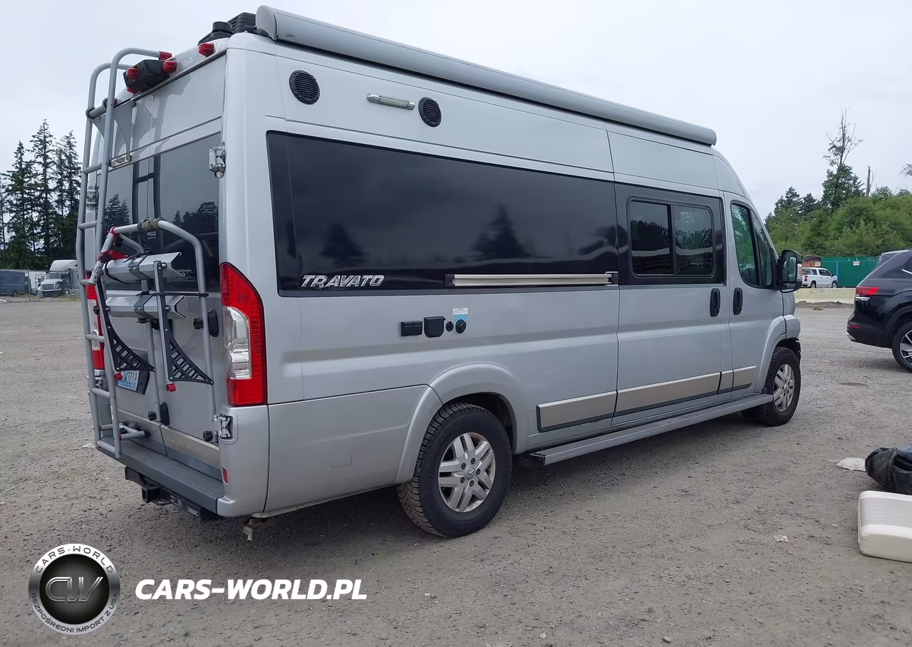 2017 Ram Promaster 3500 Cargo Van High Roof 159 Wb Ext VIN:3C6URVJG8HE523020 - 4