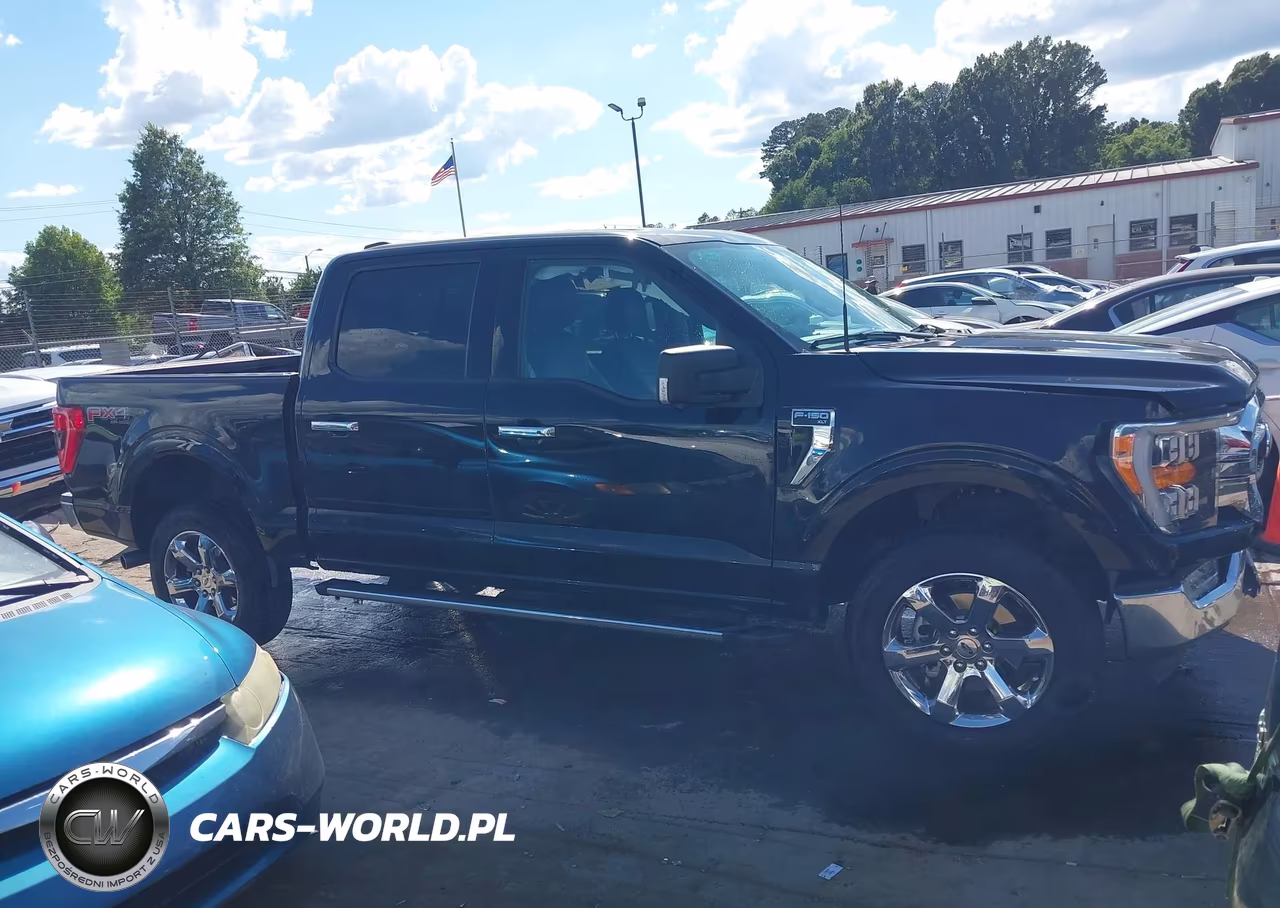 2023 Ford F-150 Xlt VIN:1FTFW1E81PFB05019 - 13