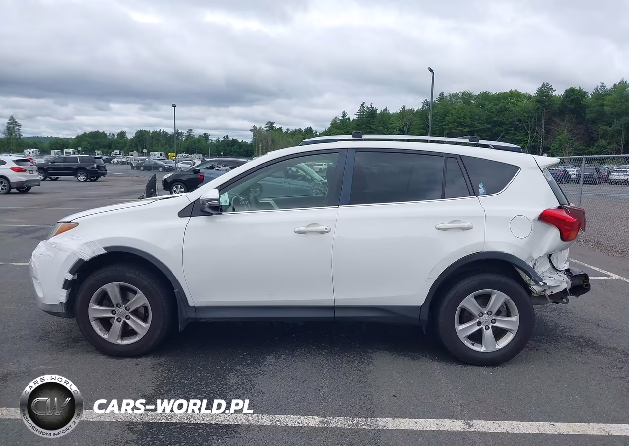 2013 Toyota Rav4 Xle VIN:JTMRFREV2DD006797 - 15