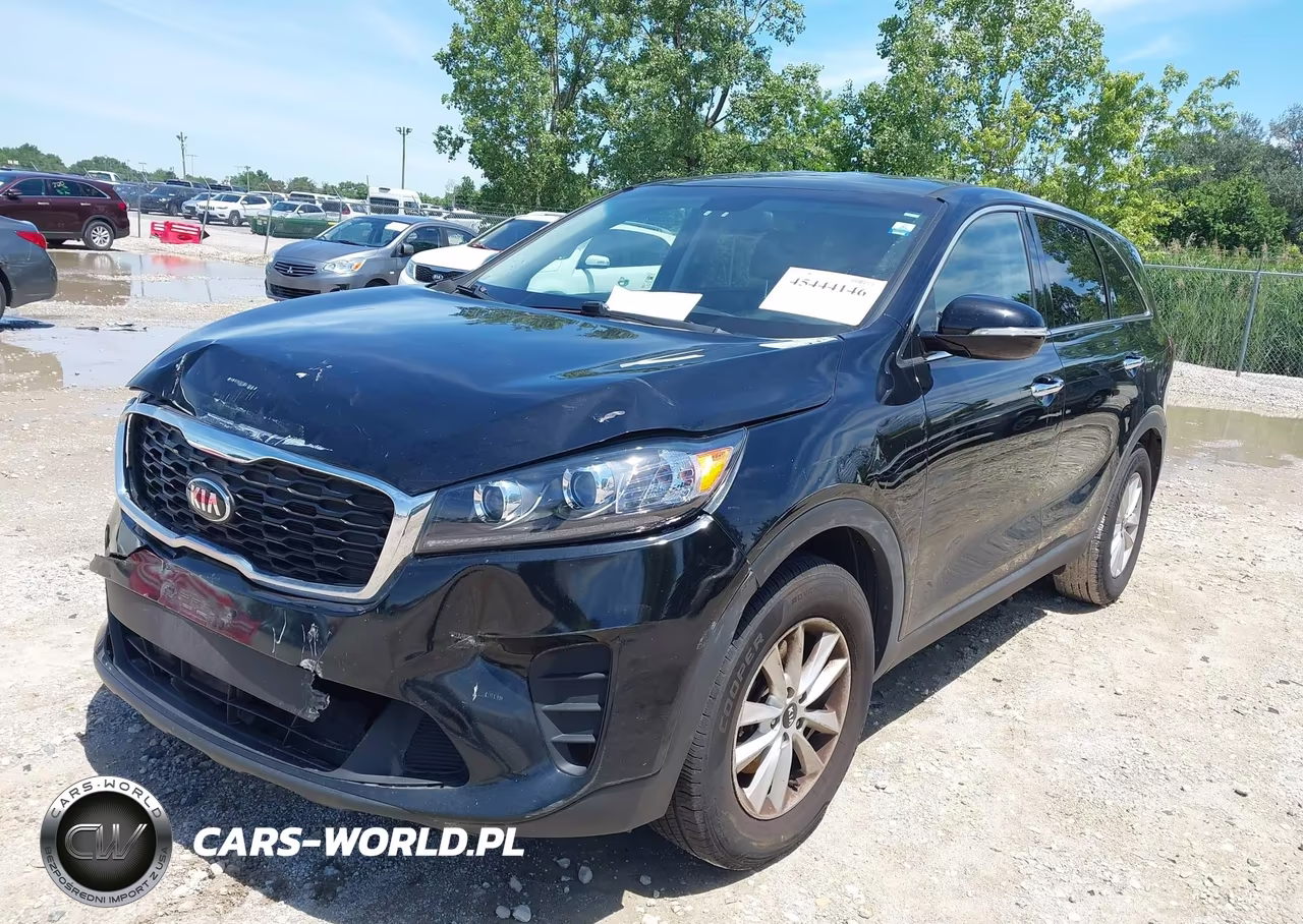2019 Kia Sorento 2.4L L VIN:5XYPG4A30KG578073 - 2