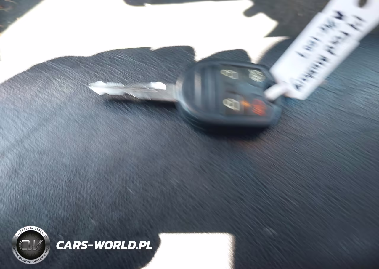 2014 Ford Mustang V6 VIN:1ZVBP8AM9E5330750 - 11