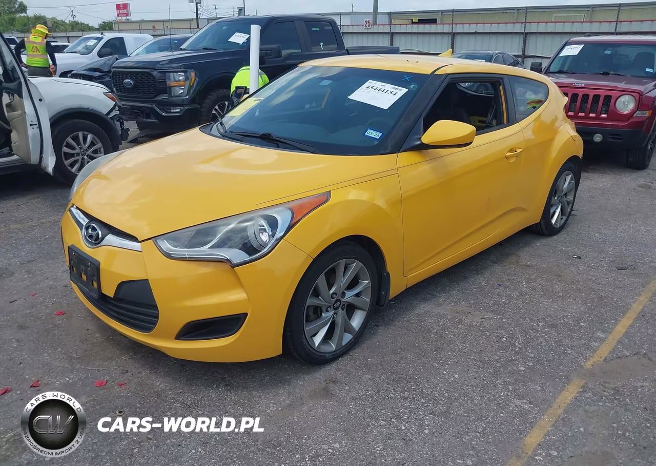 2016 Hyundai Veloster VIN:KMHTC6AD2GU282200 - 2