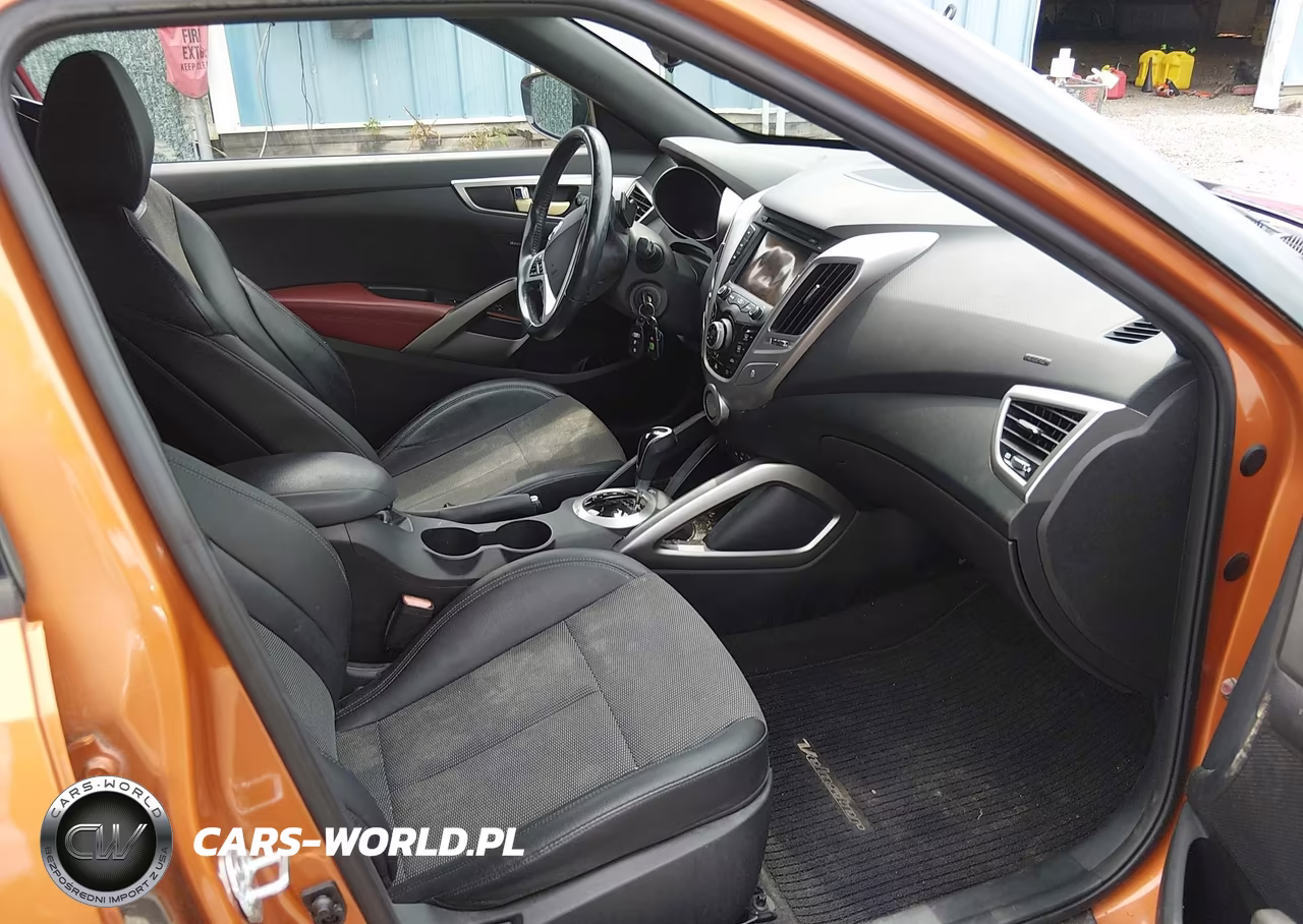 2016 Hyundai Veloster VIN:KMHTC6AD2GU297859 - 5