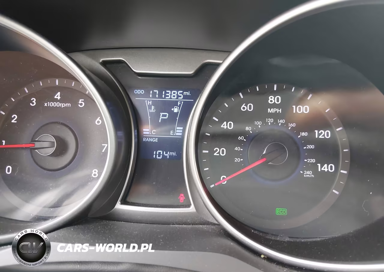 2016 Hyundai Veloster VIN:KMHTC6AD2GU297859 - 7