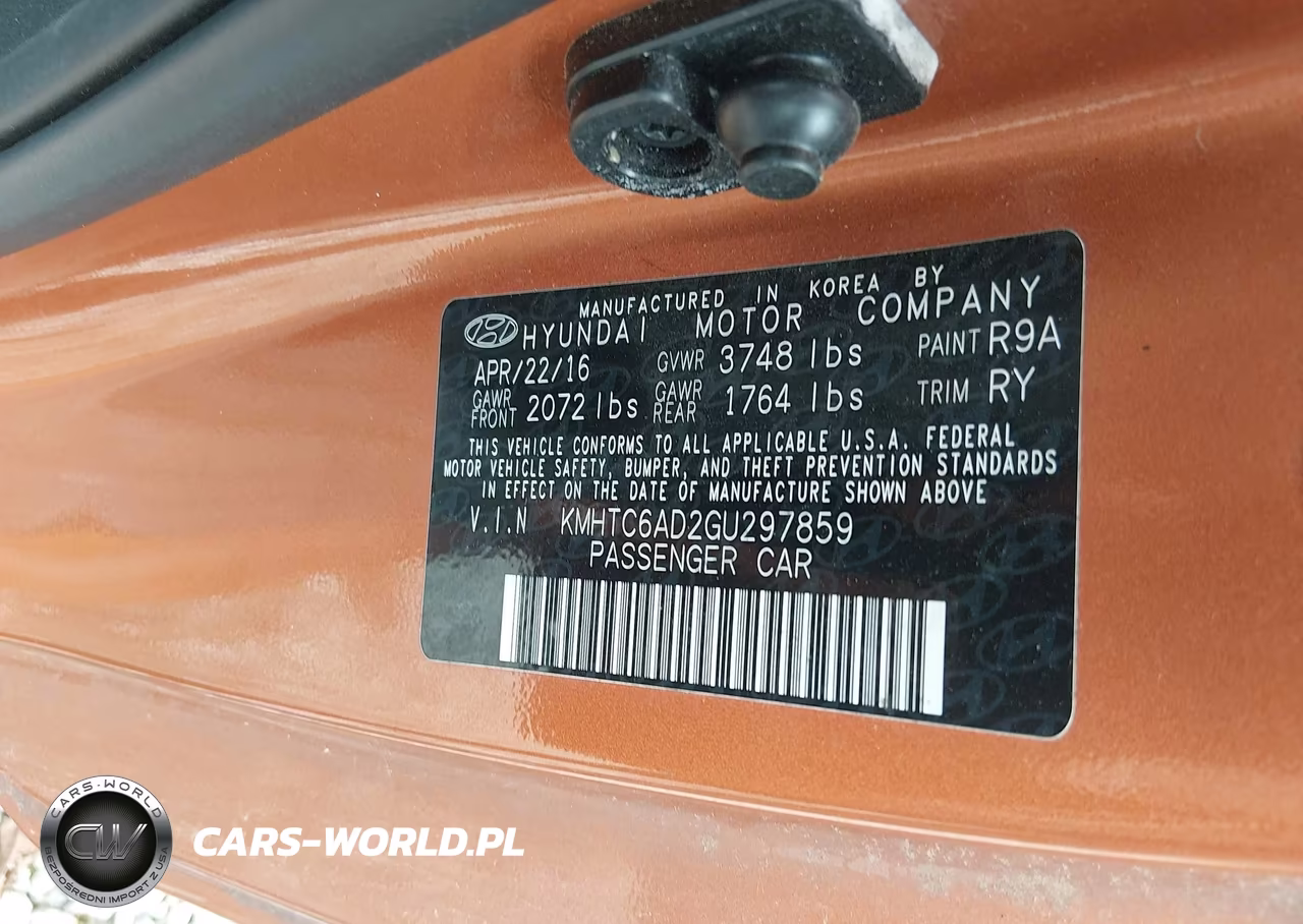 2016 Hyundai Veloster VIN:KMHTC6AD2GU297859 - 9