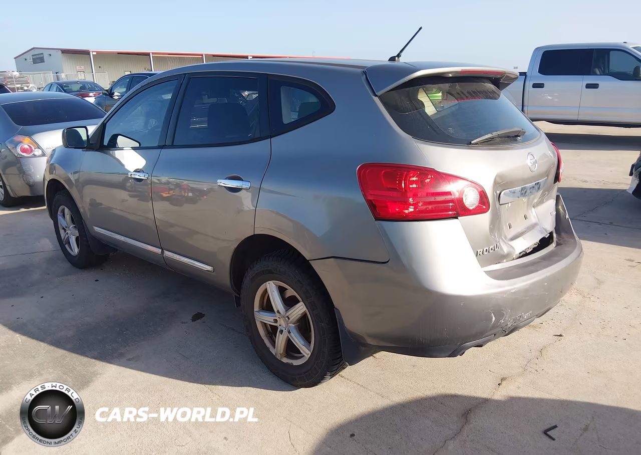 2013 Nissan Rogue S VIN:JN8AS5MV0DW116226 - 3
