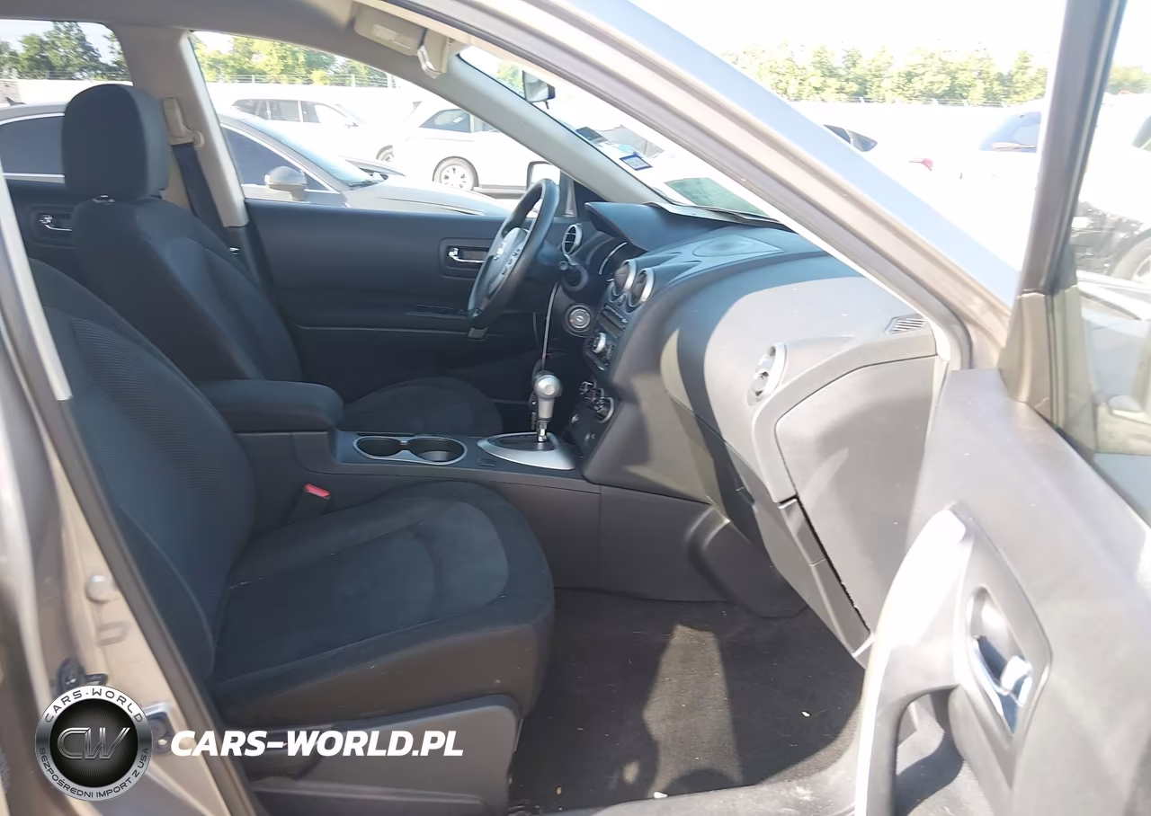 2013 Nissan Rogue S VIN:JN8AS5MV0DW116226 - 5