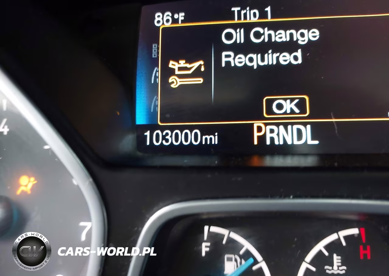 2018 Ford Focus Se VIN:1FADP3F27JL272249 - 15