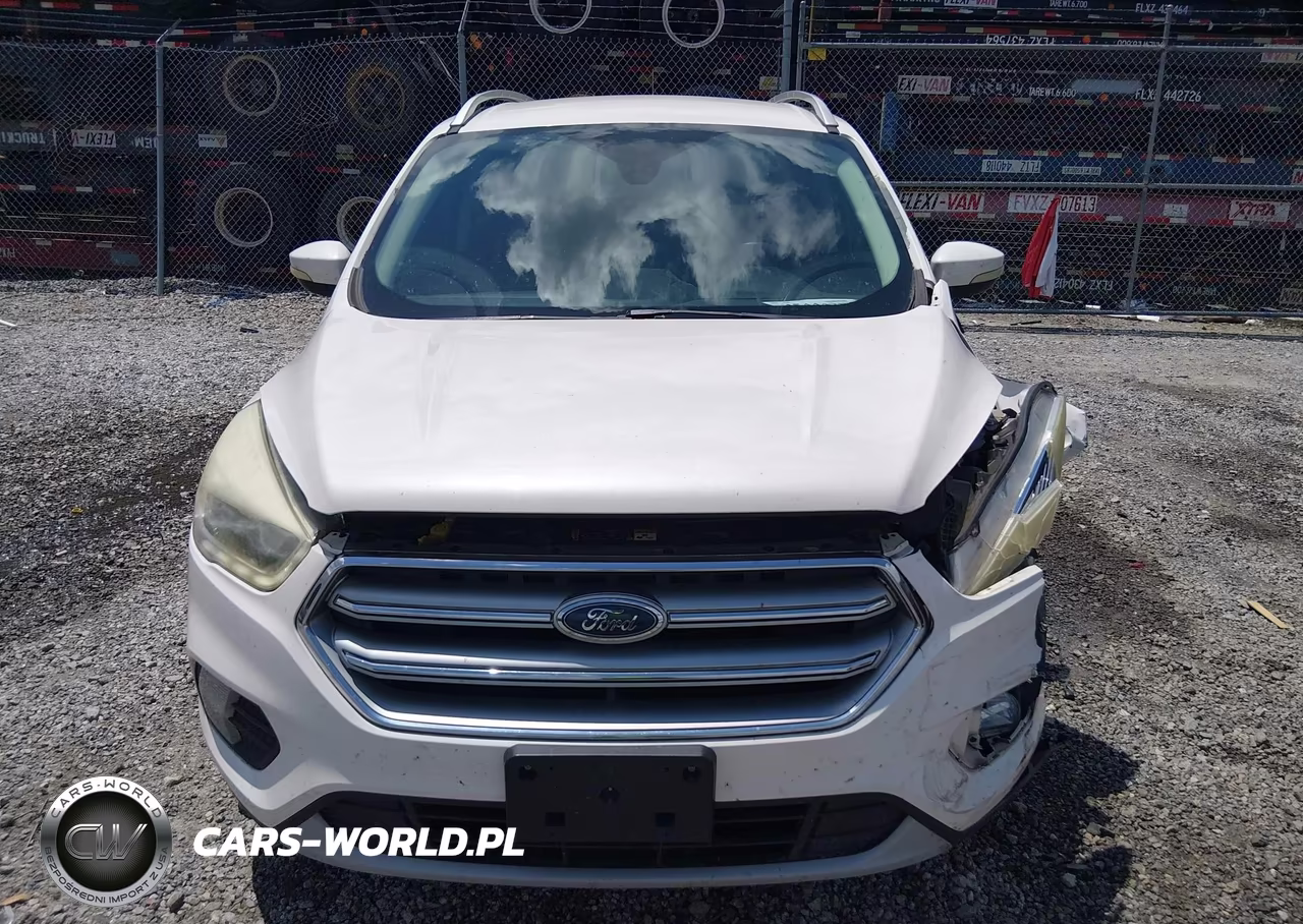 2017 Ford Escape Titanium VIN:1FMCU9J95HUD07845 - 13