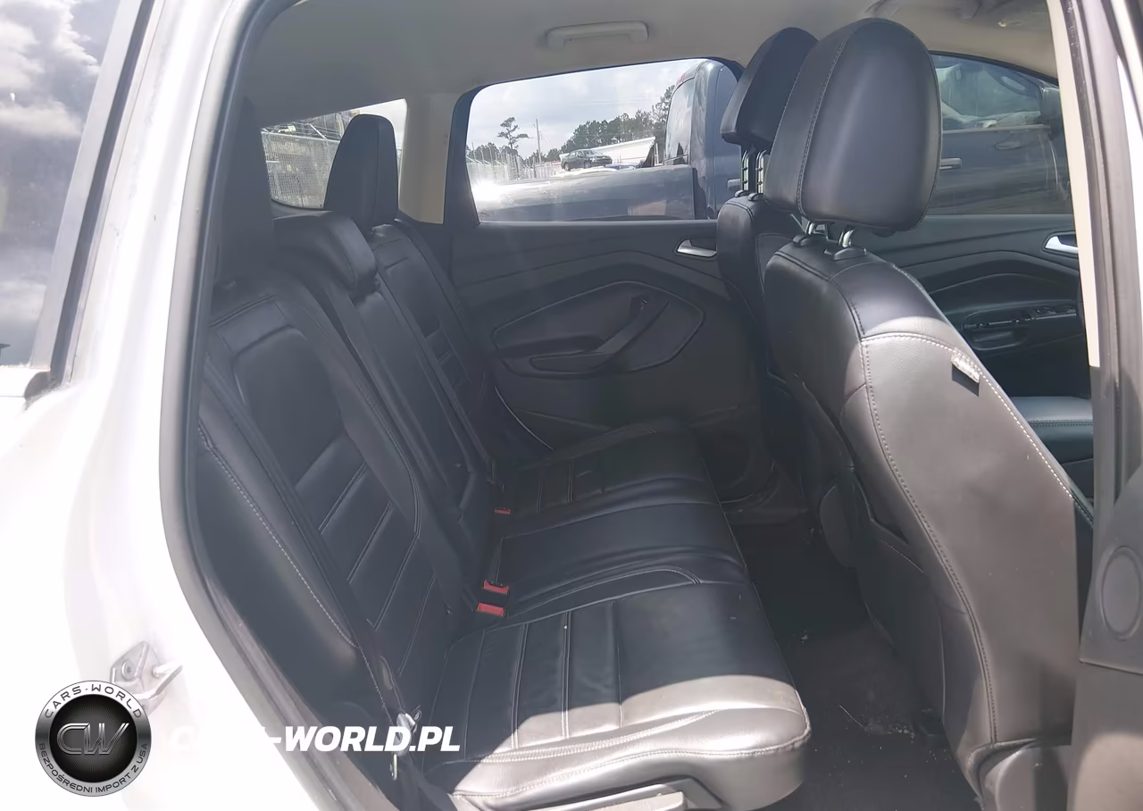 2017 Ford Escape Titanium VIN:1FMCU9J95HUD07845 - 8