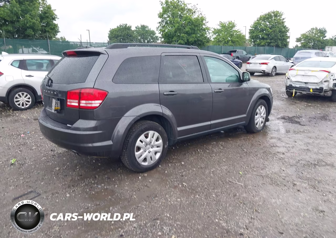 2018 Dodge Journey Se VIN:3C4PDCAB4JT534594 - 4
