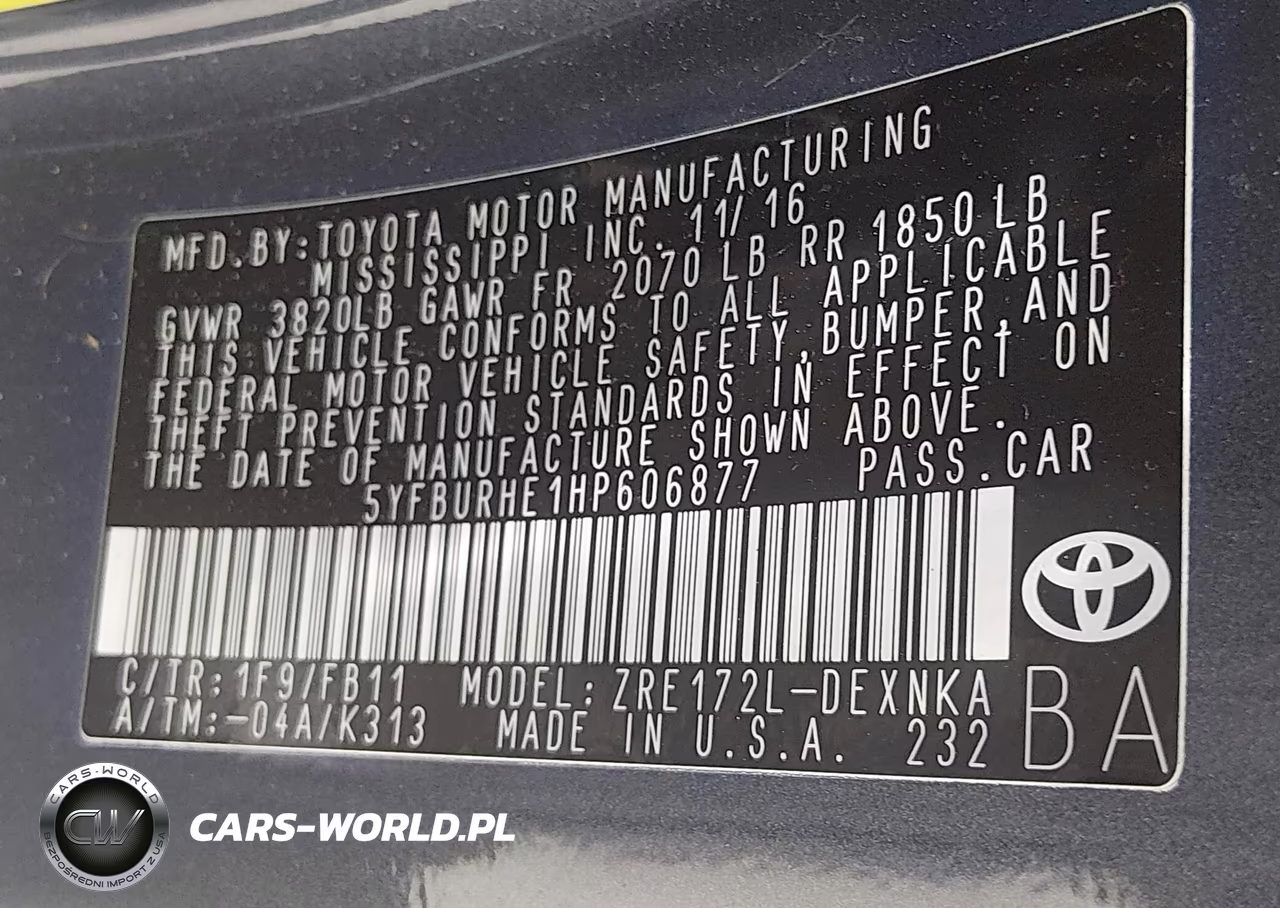2017 Toyota Corolla Le VIN:5YFBURHE1HP606877 - 9