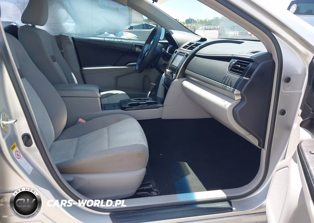 2014 Toyota Camry Le VIN:4T4BF1FK2ER343044 - 5