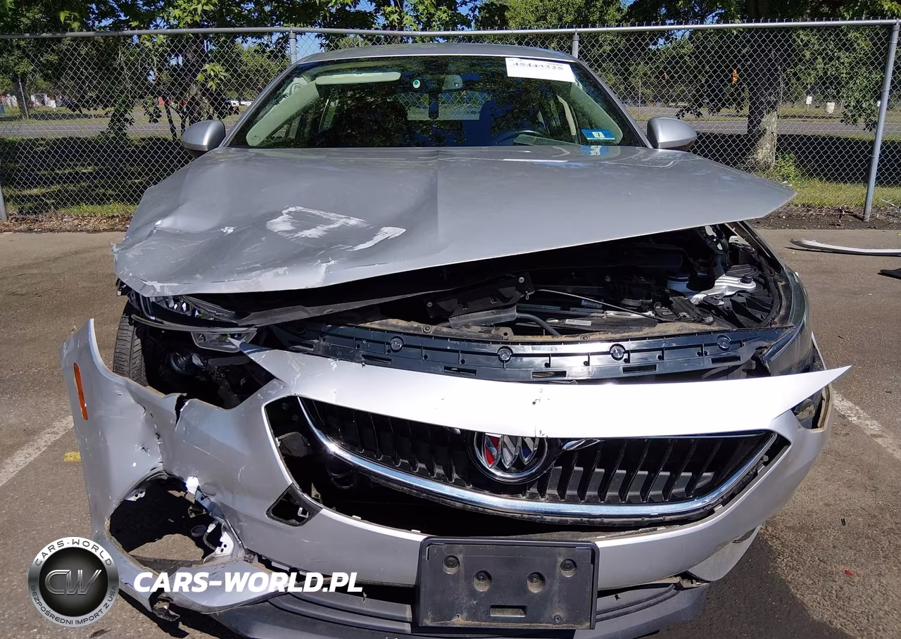 2018 Buick Regal Sportback Preferred VIN:W04GL6SX7J1061774 - 6