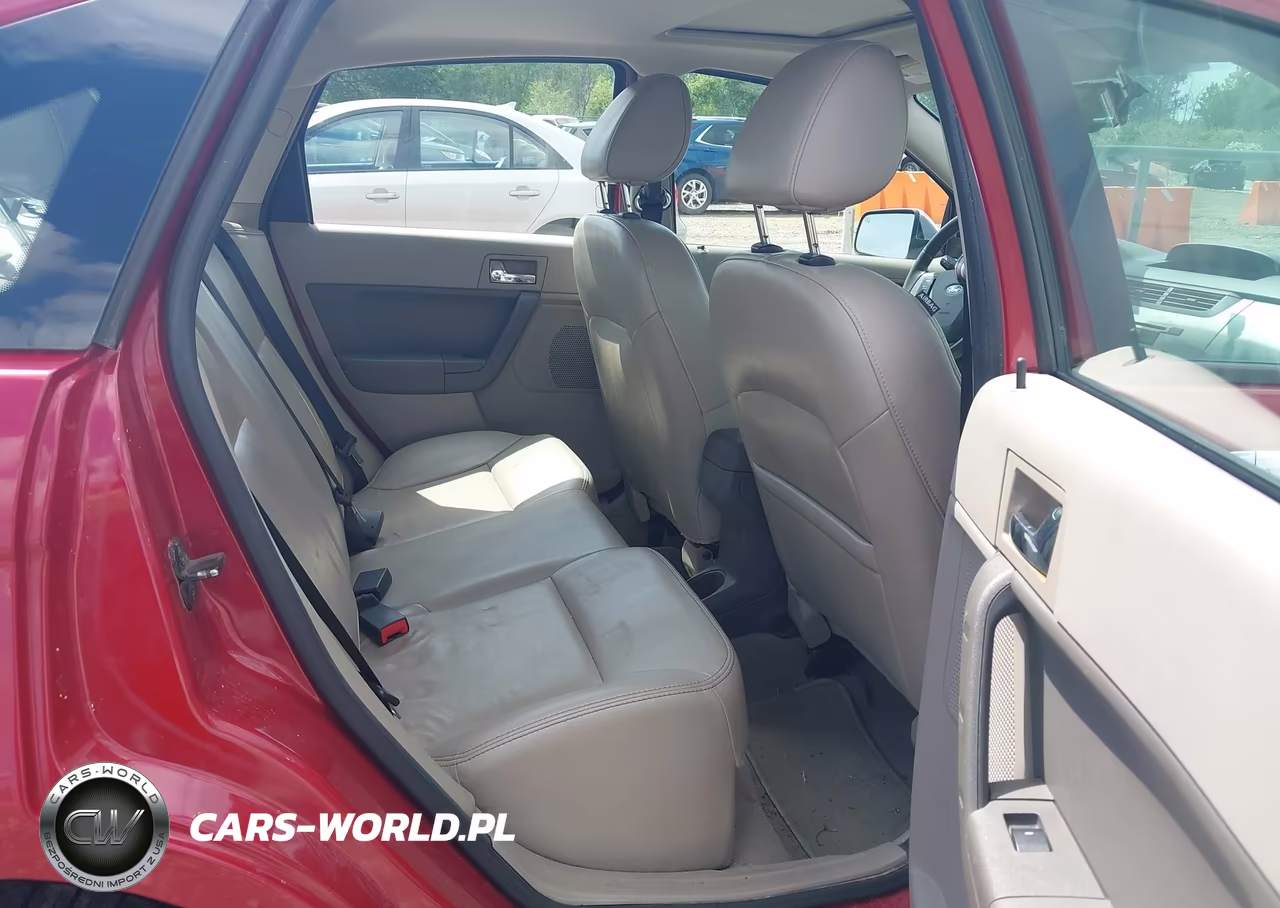 2010 Ford Focus Sel VIN:1FAHP3HN7AW269598 - 8