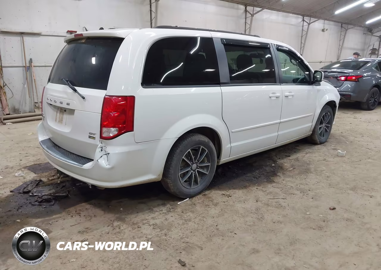 2017 Dodge Grand Caravan Gt VIN:2C4RDGEG6HR851943 - 4