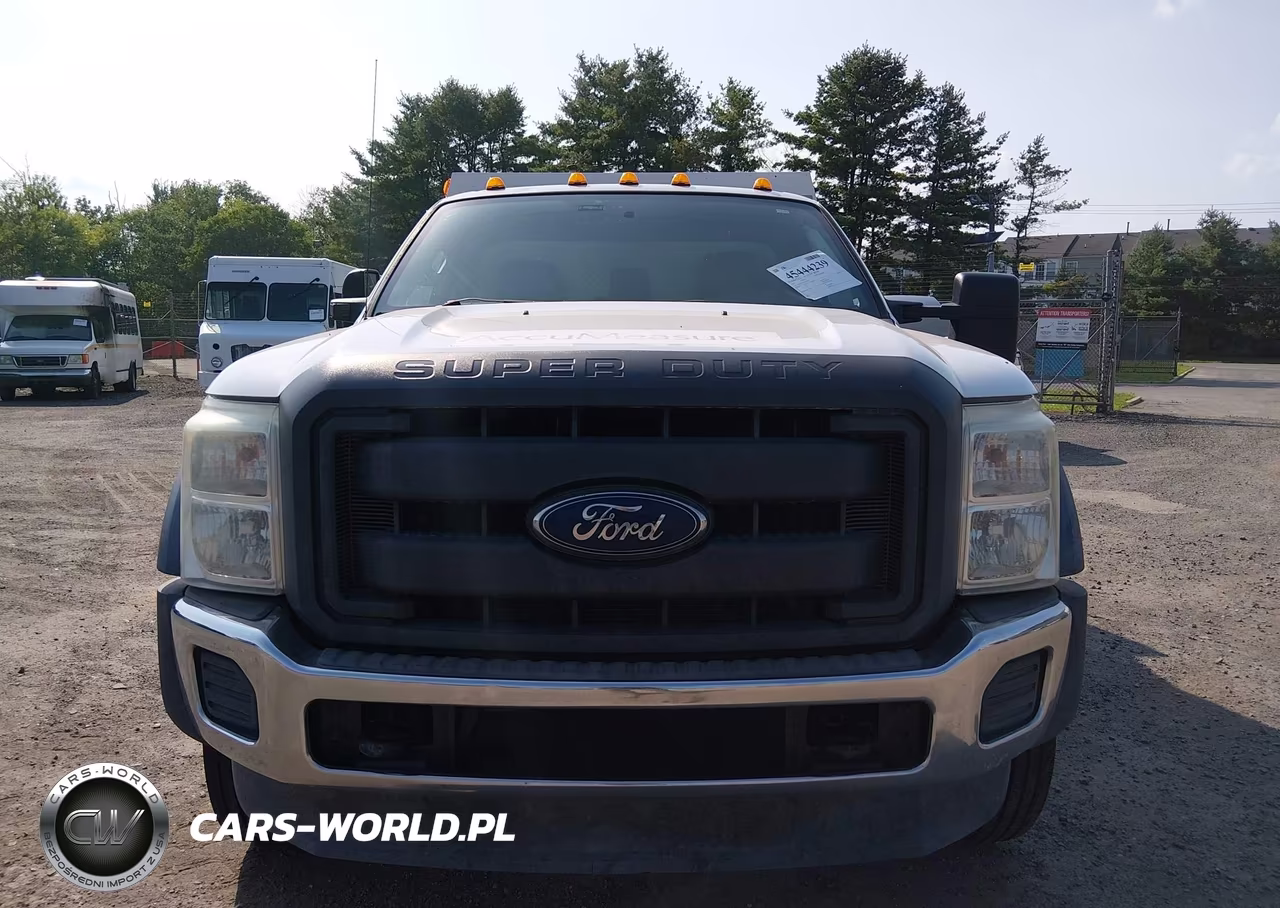 2015 Ford F-450 Chassis Xl-Xlt VIN:1FDUF4GY4FED10193 - 12