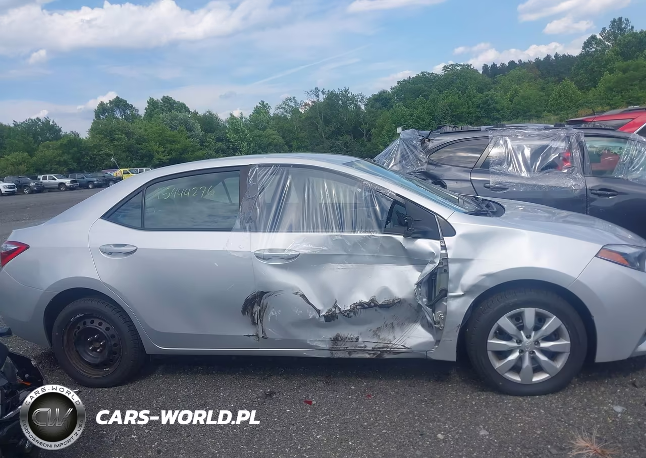 2016 Toyota Corolla Le VIN:2T1BURHE3GC568552 - 13