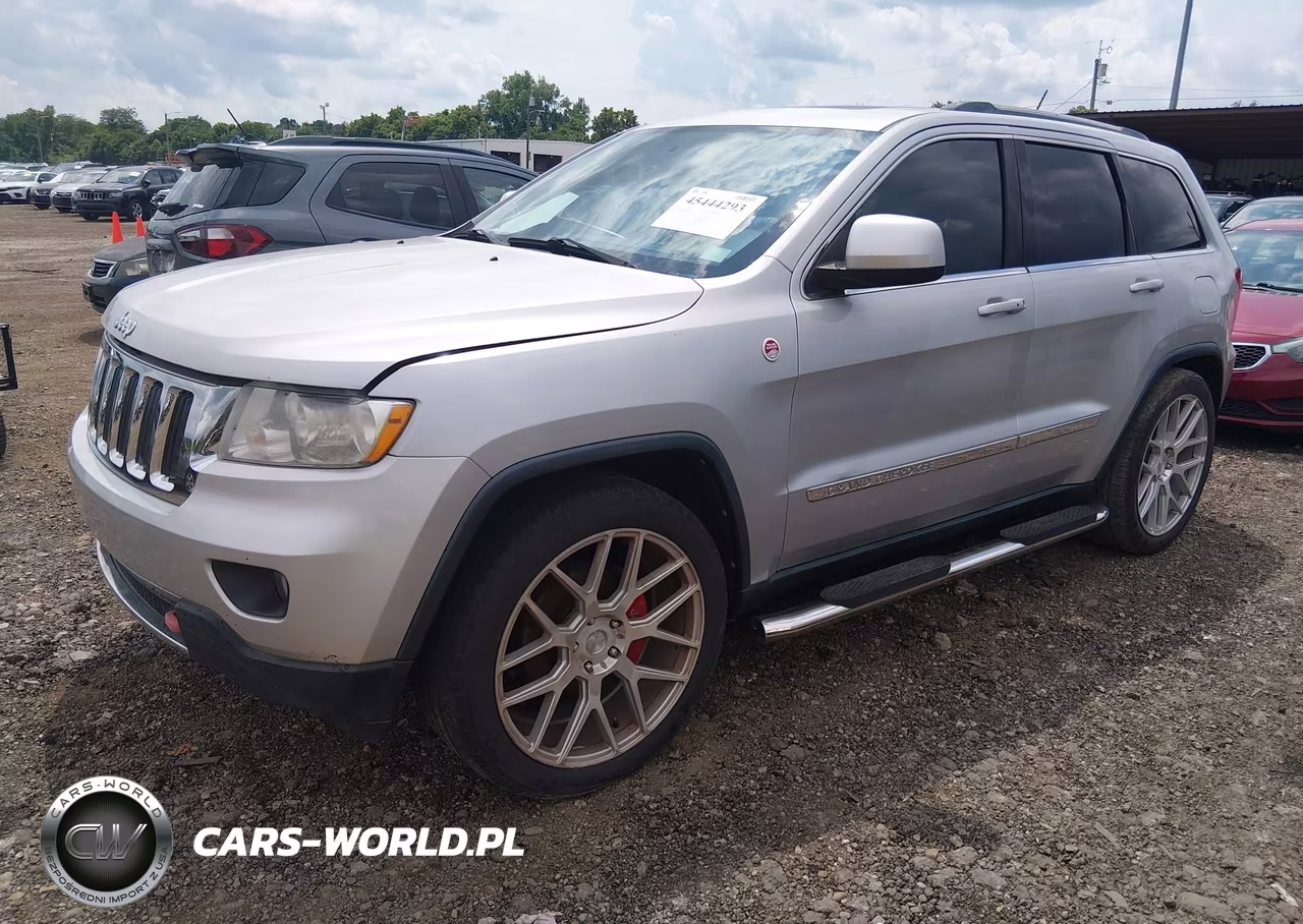 2013 Jeep Grand Cherokee Laredo VIN:1C4RJFAG9DC544827 - 2