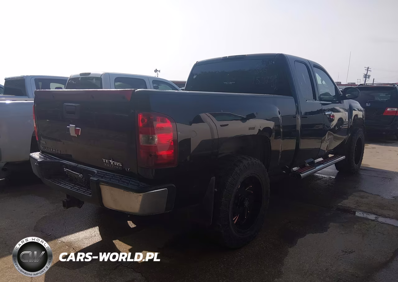 2010 Chevrolet Silverado 1500 Lt VIN:1GCSCSE03AZ150704 - 4
