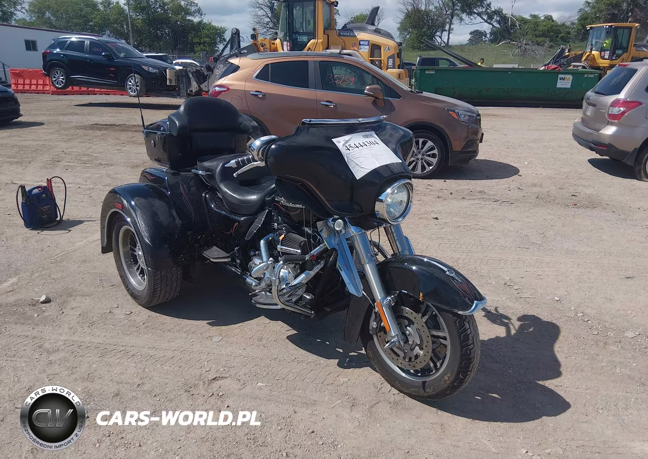 2010 Harley-Davidson Flhxxx – zdjęcie 1 z 17