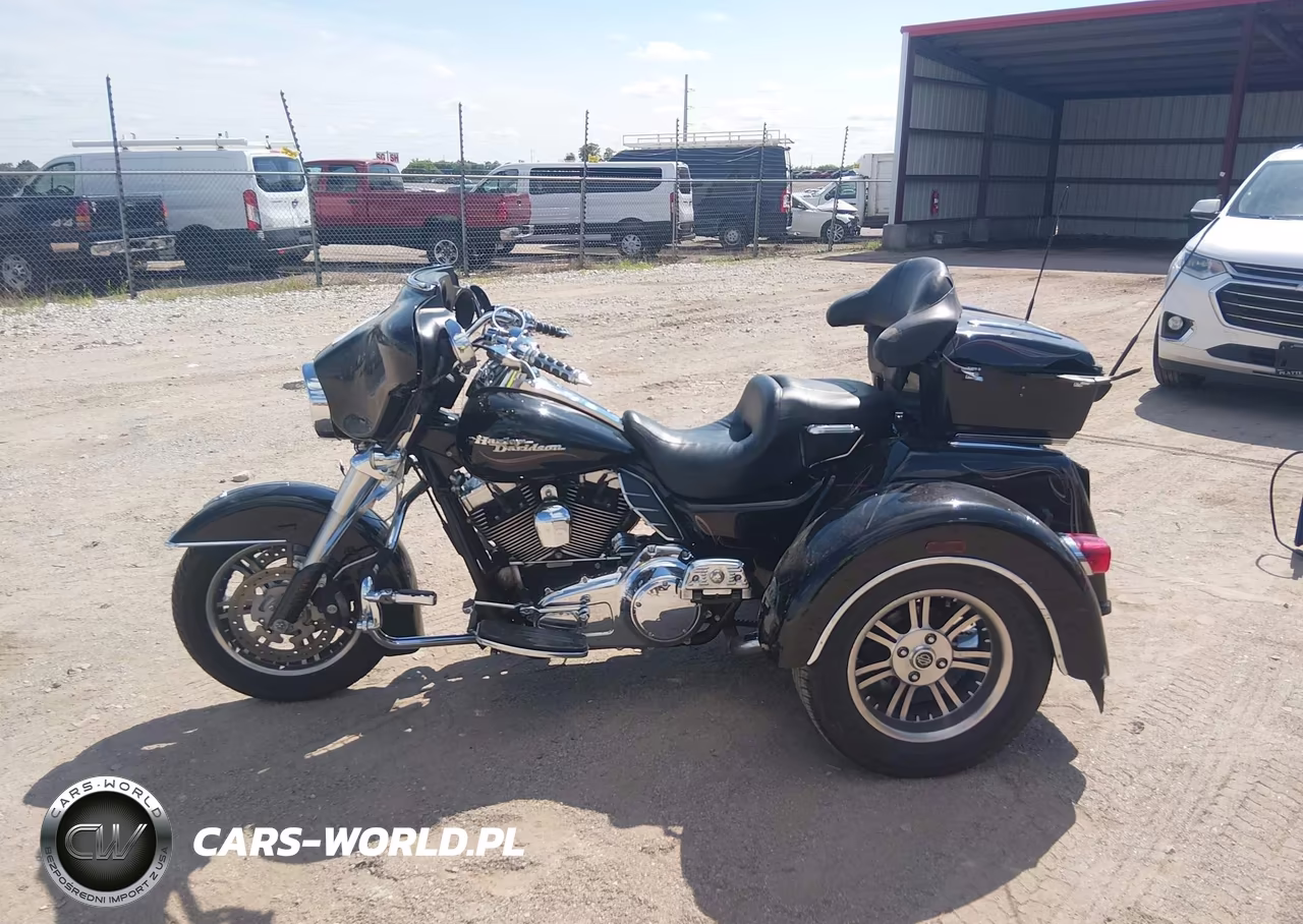 2010 Harley-Davidson Flhxxx VIN:1HD1MBM11AB850652 - 13