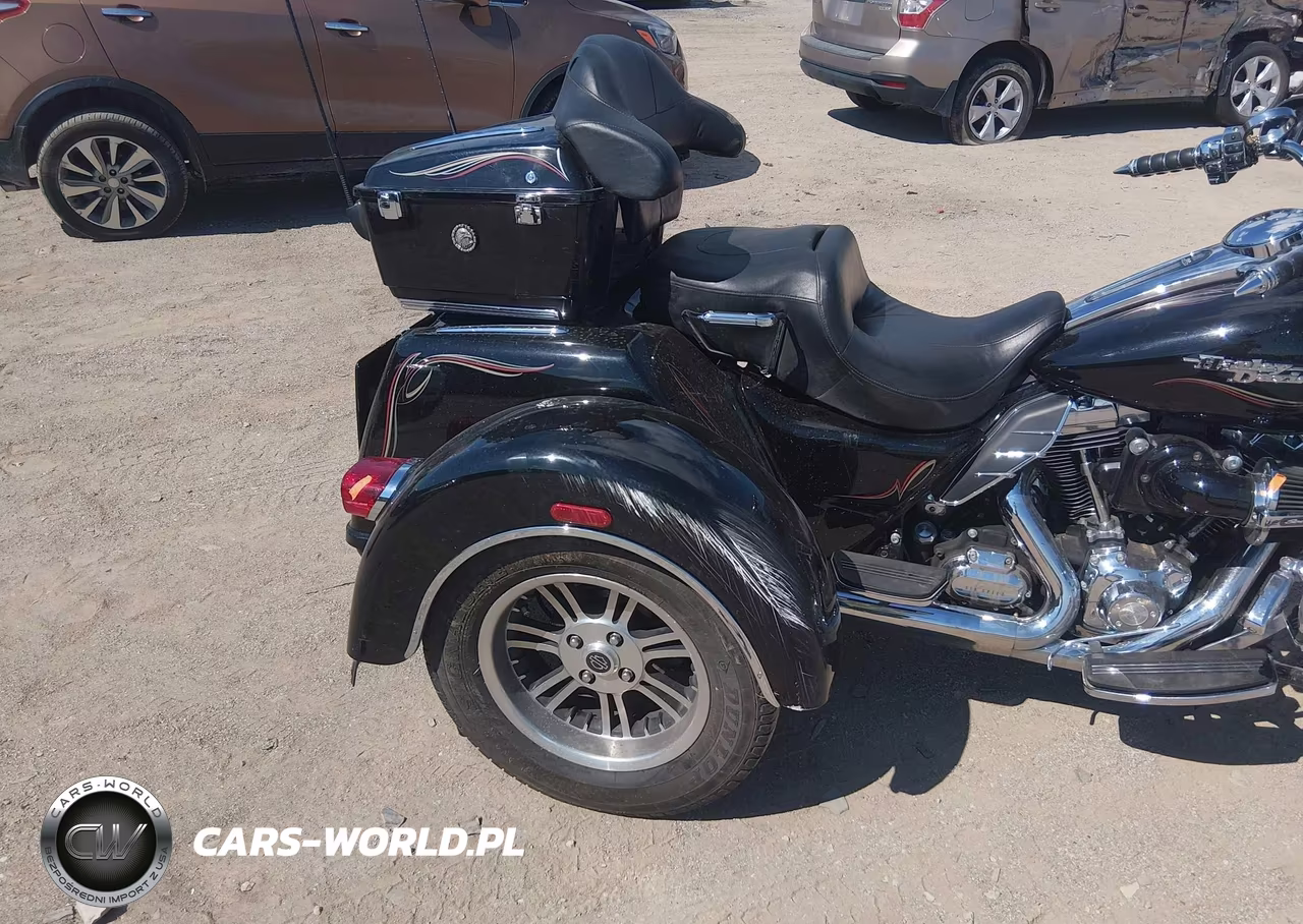 2010 Harley-Davidson Flhxxx VIN:1HD1MBM11AB850652 - 17