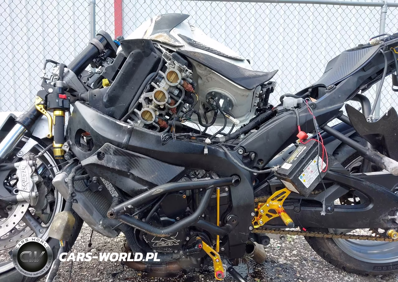 2011 Suzuki Gsx-R600 VIN:JS1GN7FA7B2102745 - 9