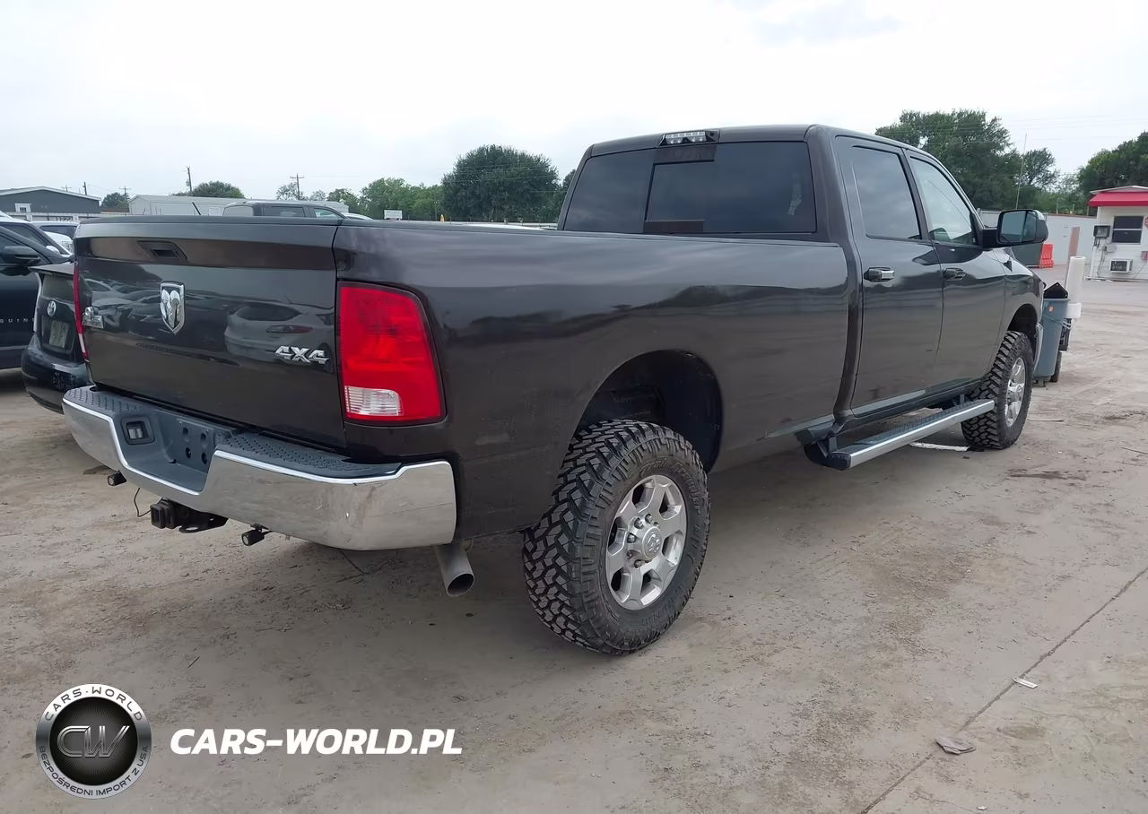 RAM 2500 VIN:3C6UR5JJ3HG500437 - 4