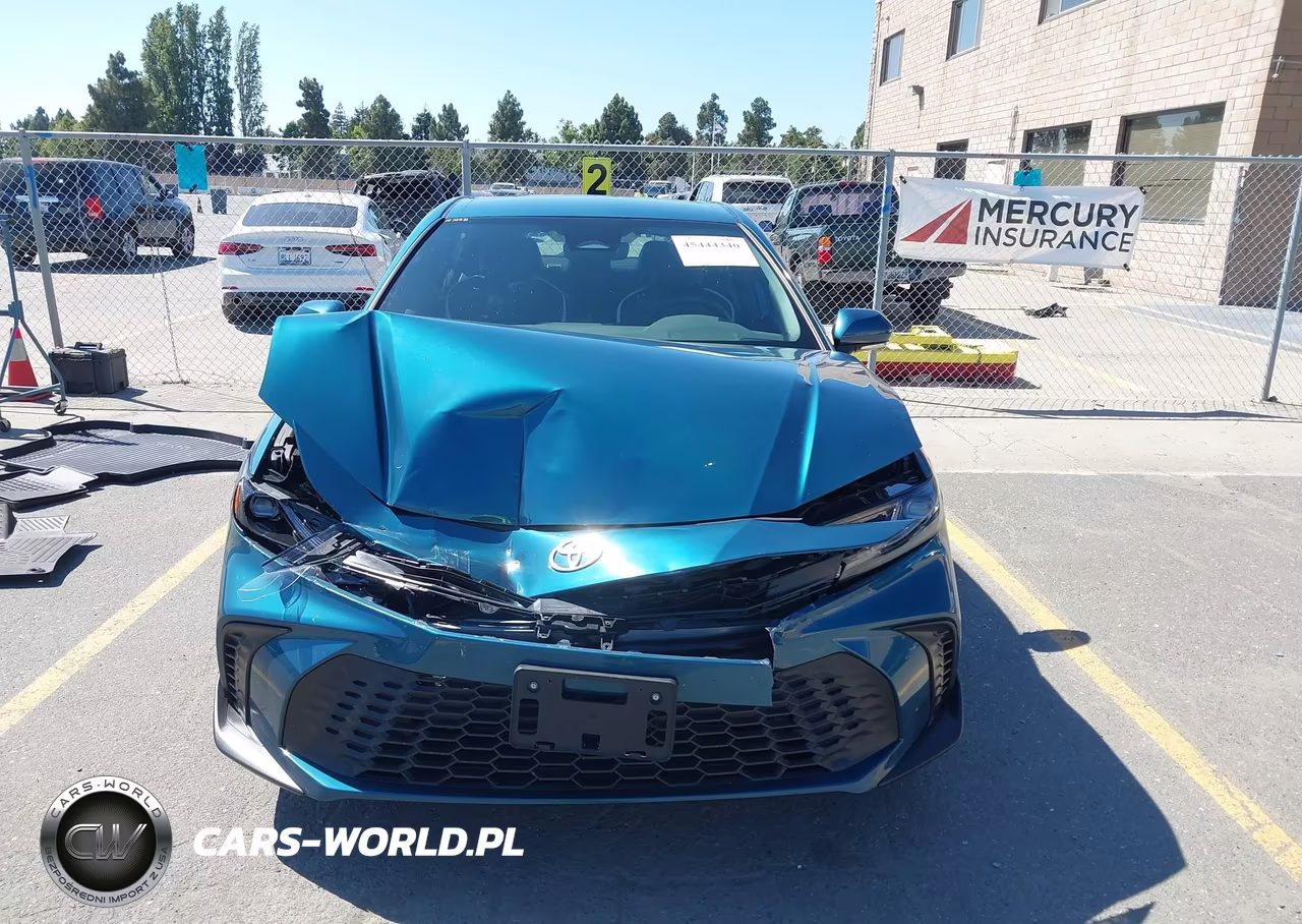2026 Toyota Camry Se VIN:4T1DAACK0TU692500 - 12