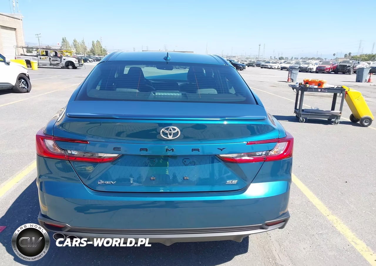 2026 Toyota Camry Se VIN:4T1DAACK0TU692500 - 16