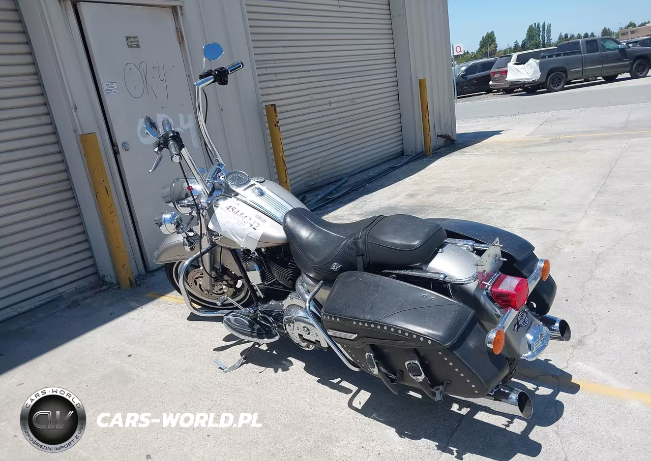 2008 Harley-Davidson Flhrc VIN:1HD1FR4138Y664041 - 3