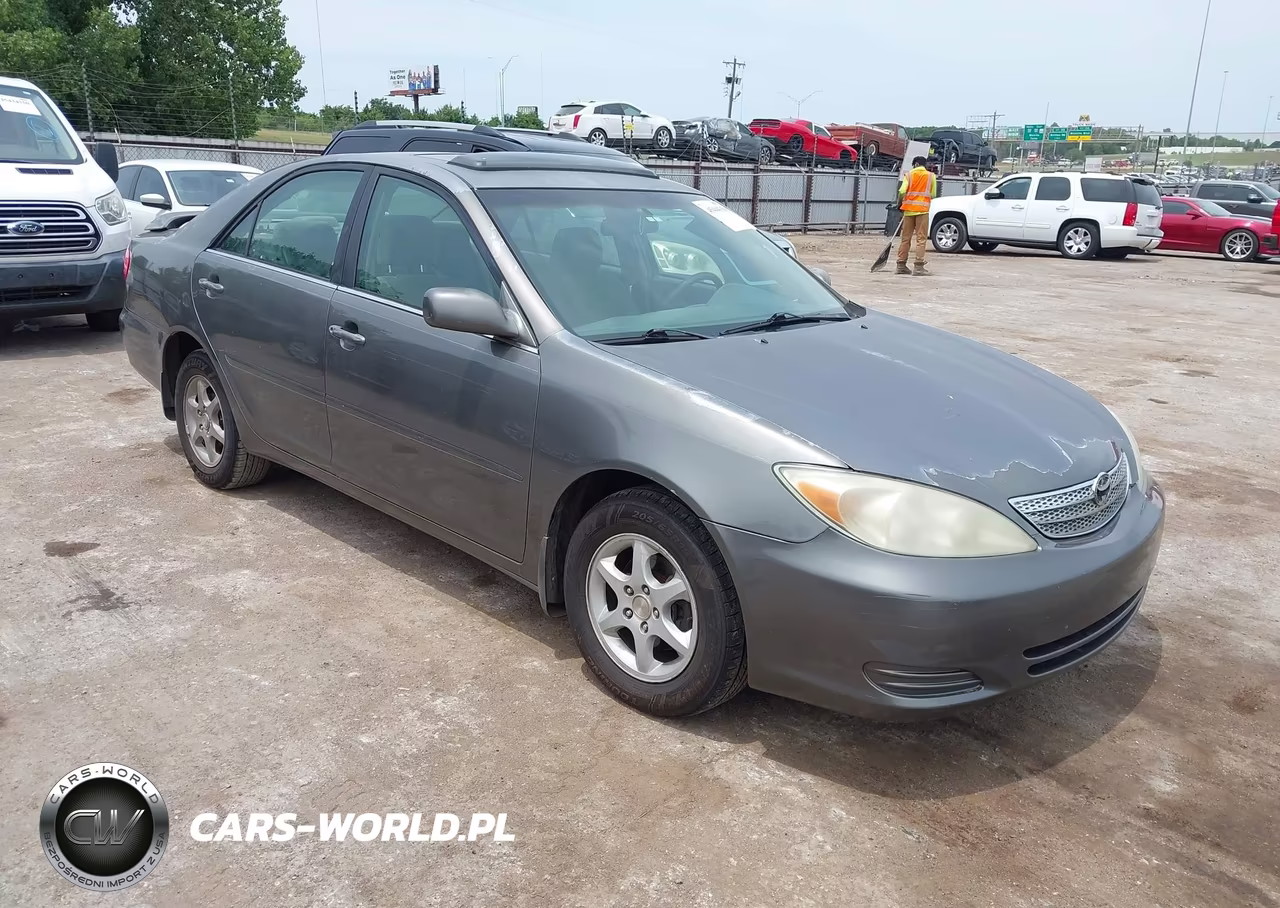 2002 Toyota Camry Le – zdjęcie 1 z 11