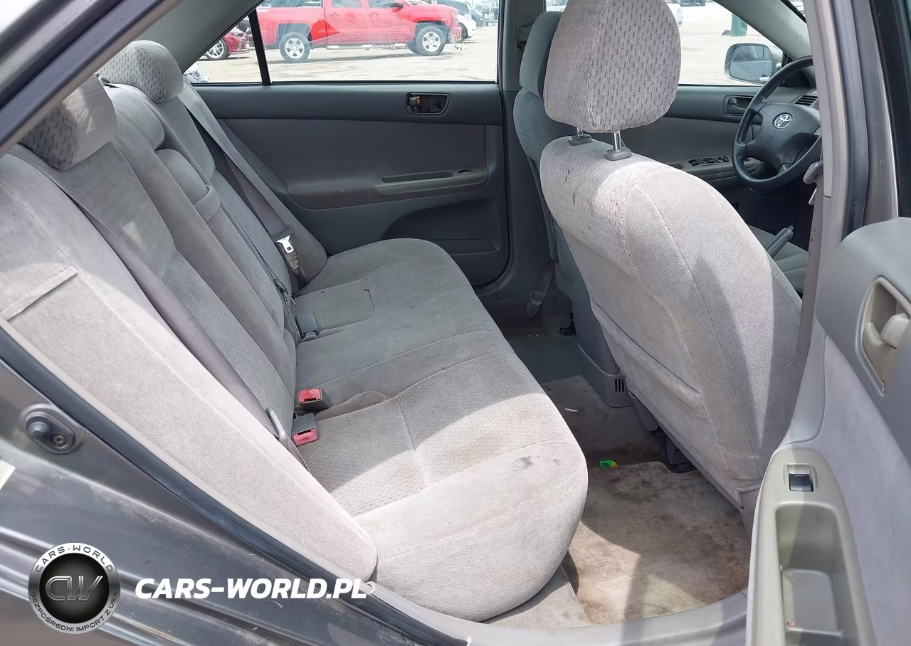 2002 Toyota Camry Le VIN:4T1BE32K12U609454 - 8