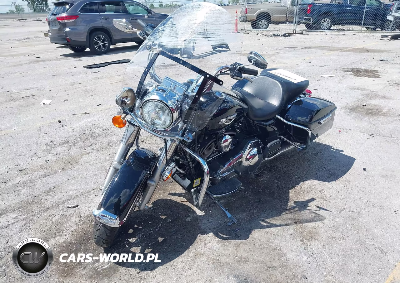 2016 Harley-Davidson Flhr Road King VIN:1HD1FBM19GB666370 - 2