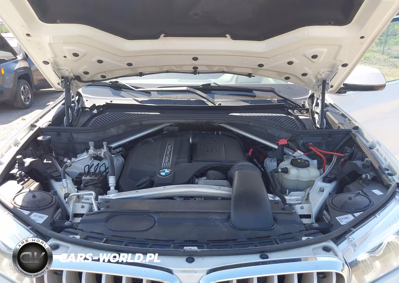 2017 BMW X5 xDrive35I VIN:5UXKR0C37H0V78417 - 10