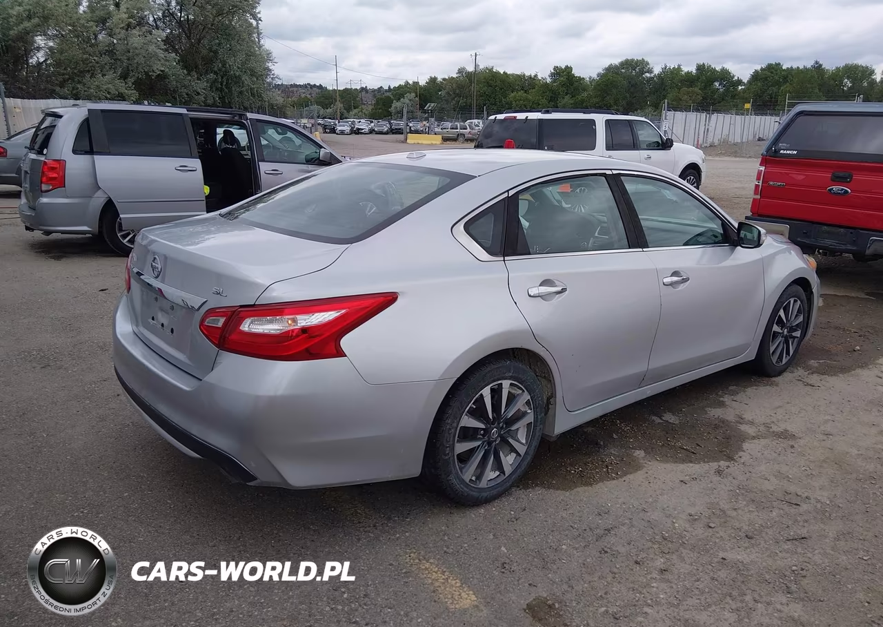2017 Nissan Altima 2.5 Sl VIN:1N4AL3AP3HC208995 - 4