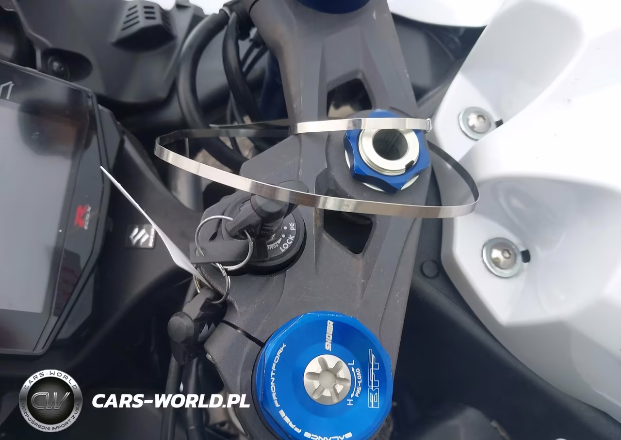 2018 Suzuki Gsx-R1000 R VIN:JS1DM11M1J2100105 - 11